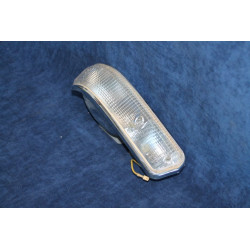 LANCIA 2000 SEDAN   FRONT RIGHT LIGHT   CARELLO