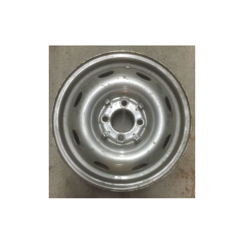 4 CERCHI RUOTA FUORISERIE BREV. BORRANI 5 1/2 X 15 USATI