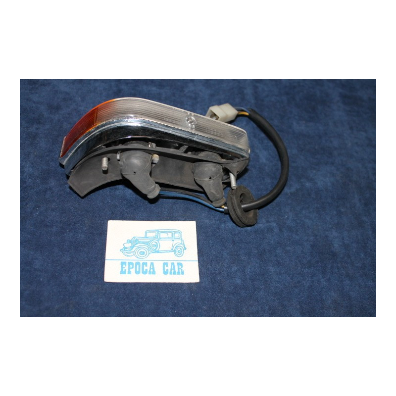 GT 1750 1°S.   FRONT RIGHT LIGHT   CARELLO