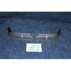 GT 1750 1°S.   COPPIA PLASTICHE PER FANALINI ANT.   CARELLO