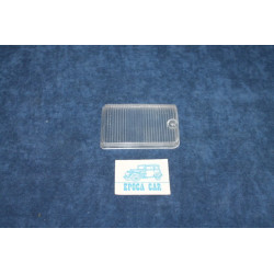 132 2°S.   PLASTICA BIANCA PER FANALINO POST. SX   ARIC