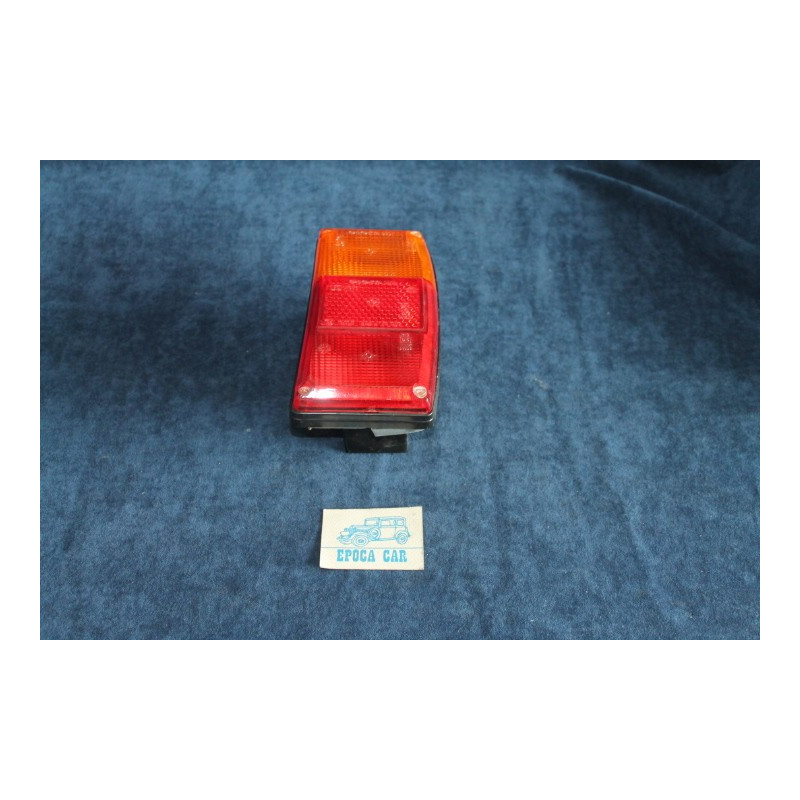 131 STATION   REAR RIGHT TAIL LIGHT BLACKBOARD   SIEM