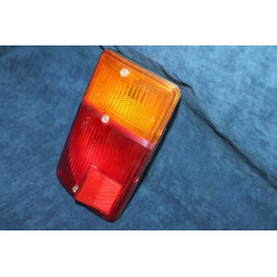 126  REAR LEFT LIGHT   ARIC