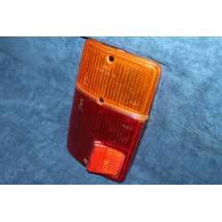 126  PLASTICA PER FANALINO POST. SX   ARIC