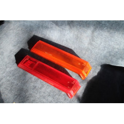 130 BERLINA  PLASTICHE (2 PZ) PER FANALINO POST. DX   STARS