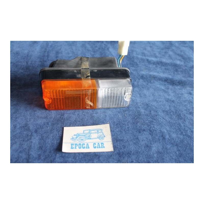 128 3P  BICOLORED FRONT RIGHT LIGHT   GEMO