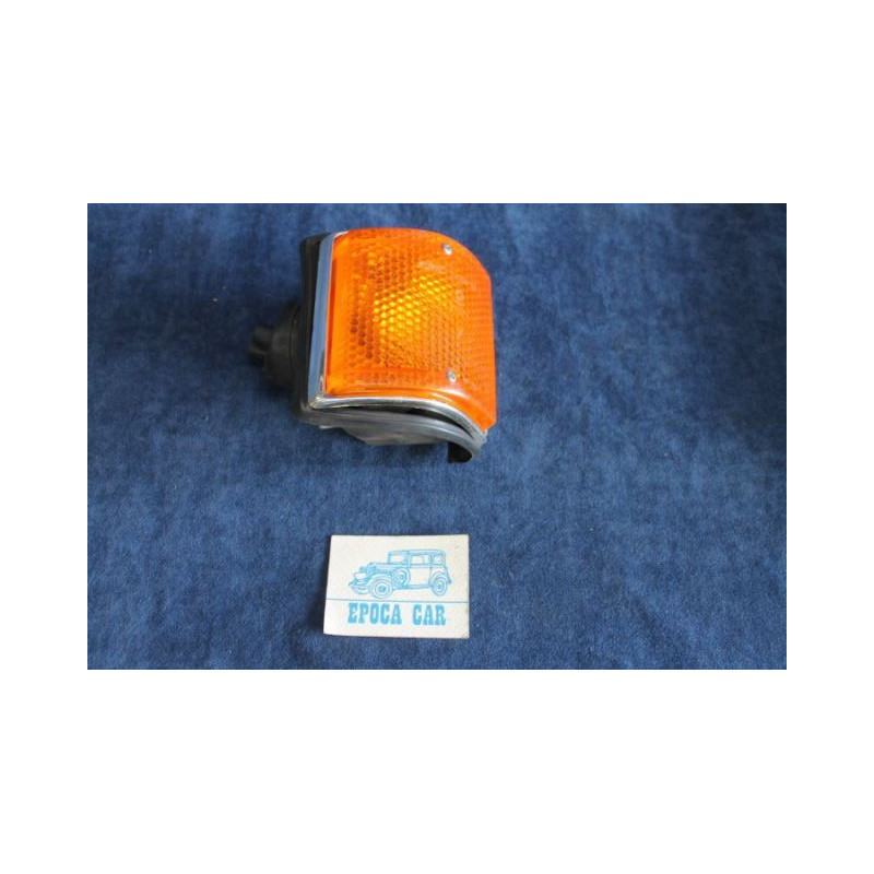 128 FRONT RIGHT ORANGE LIGHT PLASTIC   ARIC