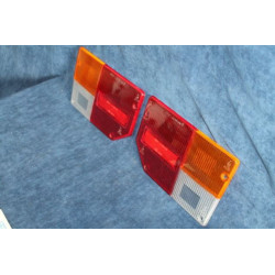 128 U.T.  COPPIA PLASTICHE PER FANALINI POST.   ARIC