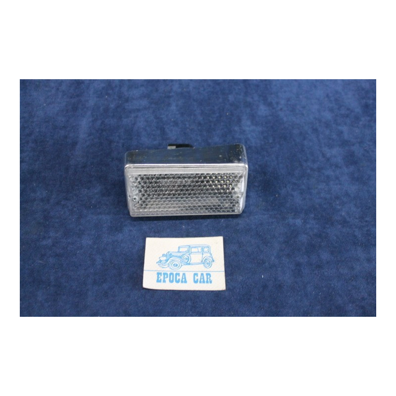 124 SPECIAL  FRONT RIGHT LIGHT PLASTIC BODY   ARIC