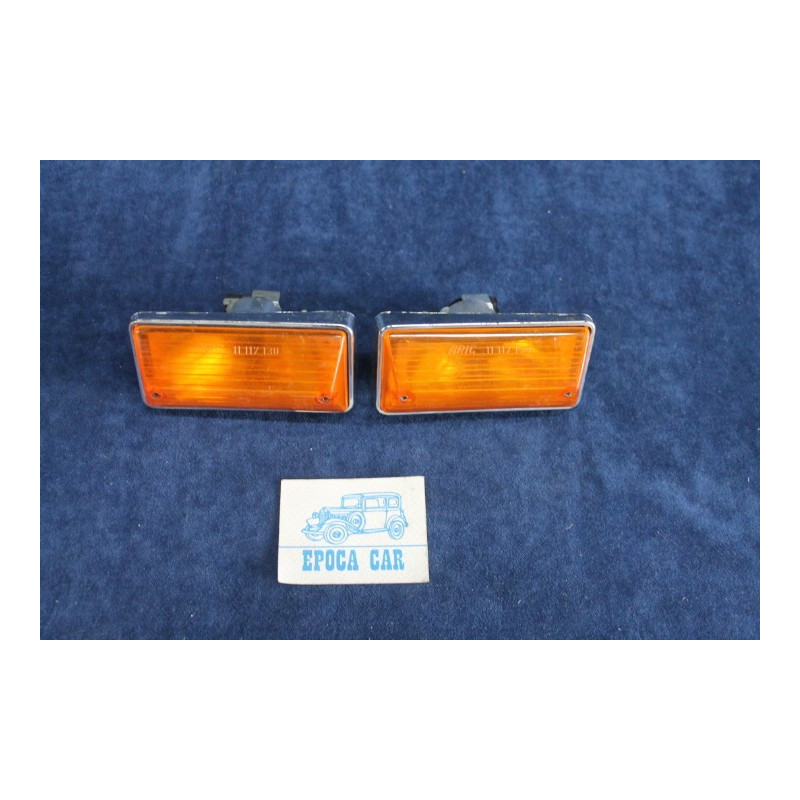124 BERLINA  COPPIA FANALINI ANT. ARANCIONI IN PLASTICA   ARIC