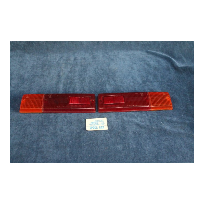 124 SPECIALSPECIAL T '71  COPPIA PLASTICHE PER FANALINI POST.   CATALUX