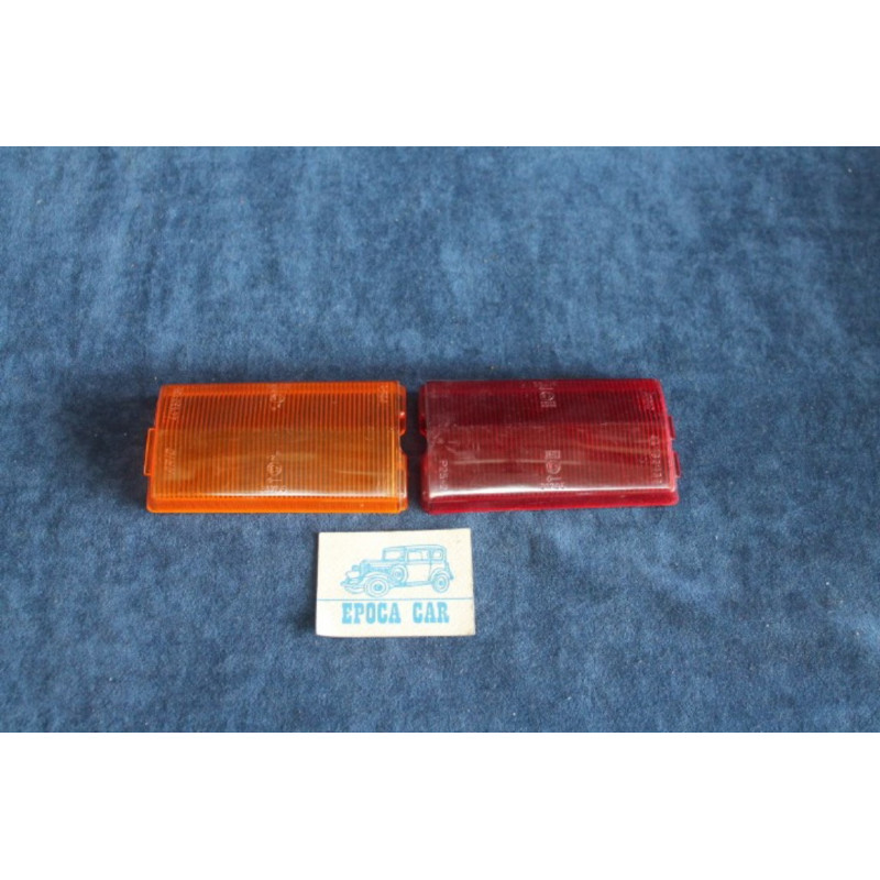 124 BERLINA 1°S  COPPIA PLASTICHE PER FANALINI POST.   BELLU'