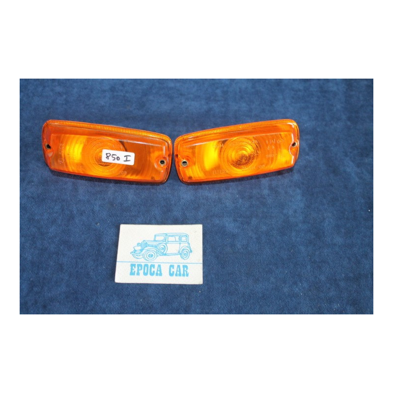 850 SEDAN  PAIR FRONT ORANGE LIGHTS   GECAR