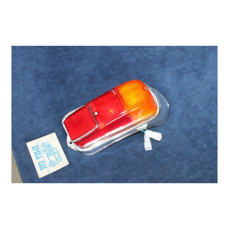 600 E REAR RIGHT LIGHT (CHROME PLASIC)   ARIC