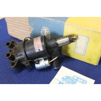 IGNITION DISTRIBUTOR  MAGNETI MARELLI S 77 A 