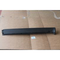 PROFILO SOTTOPORTA DESTRO NERO COD 1169390174