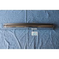 FRONT BUMPER CENTRE  NOS