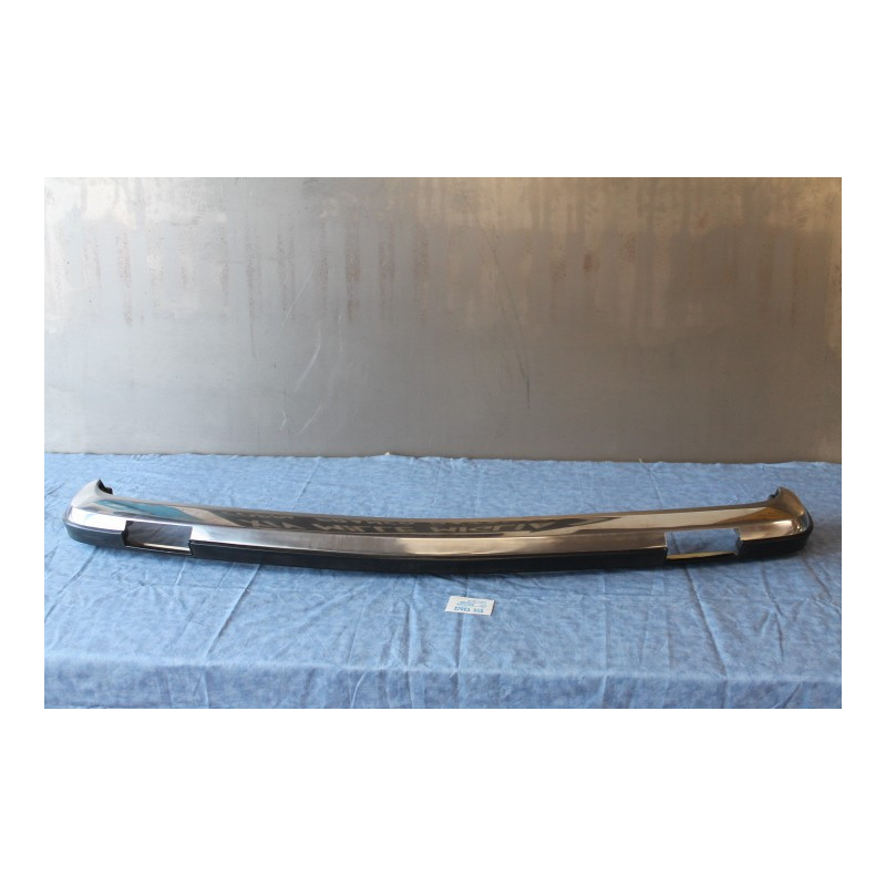 FRONT BUMPER   NOS