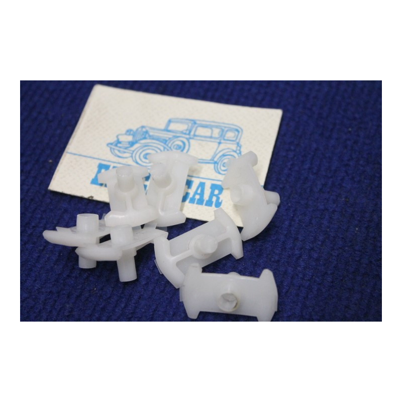 FIXING CLIPS FOR UNDERDOOR BEAD  FIAT