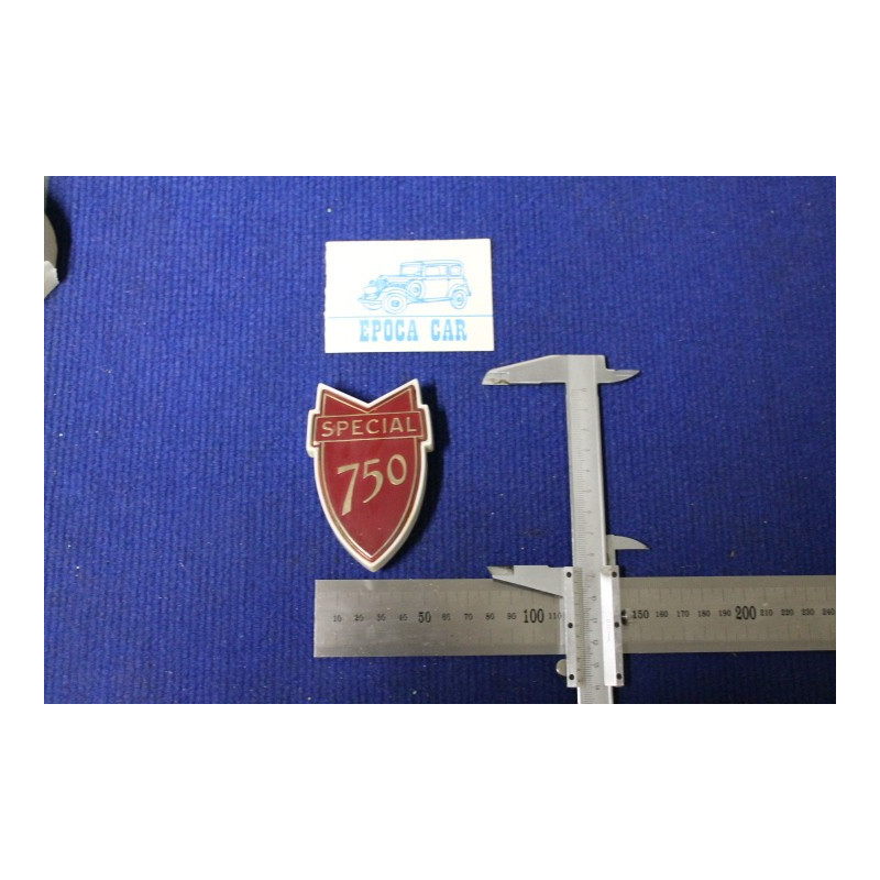 FIAT 750 SPECIAL PLASTIC BADGE