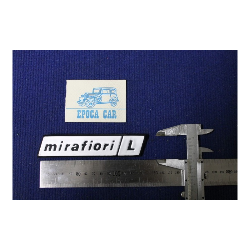 FIAT 131     MIRAFIORI L    PLASTIC