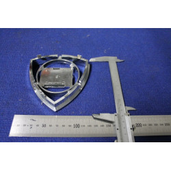 STEMMA "LANCIA"  cm 11,5 X 11,5  (4 ATTACCHI A INCASTRO)   PLASTICA