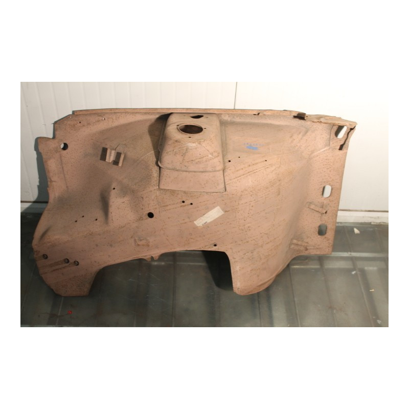 128 CCL  LONGHERONE PASSARUOTA ANTERIORE DX VANO MOTORE (4367901)