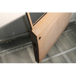 124    RIGHT FRONT DOOR (4216482)