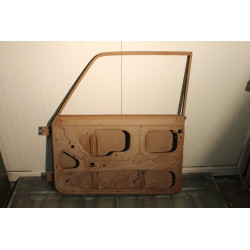 124    RIGHT FRONT DOOR (4216482)