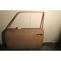 124  FRONT LEFT DOOR
