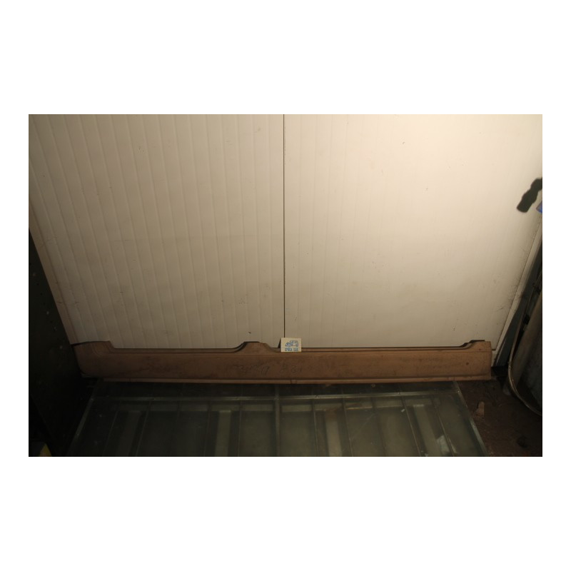 128 4P   SOTTOPORTA DX