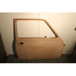 128 RALLY  RIGHT FRONT DOOR   4308442