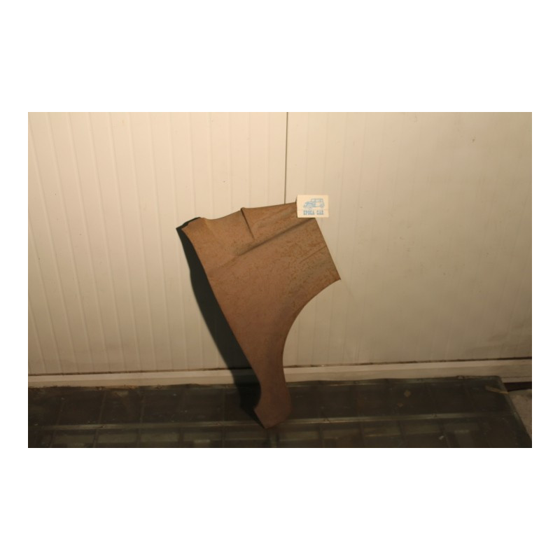 500 HALF FRONT RIGHT FENDER