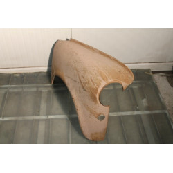 600   FRONT RIGHT FENDER