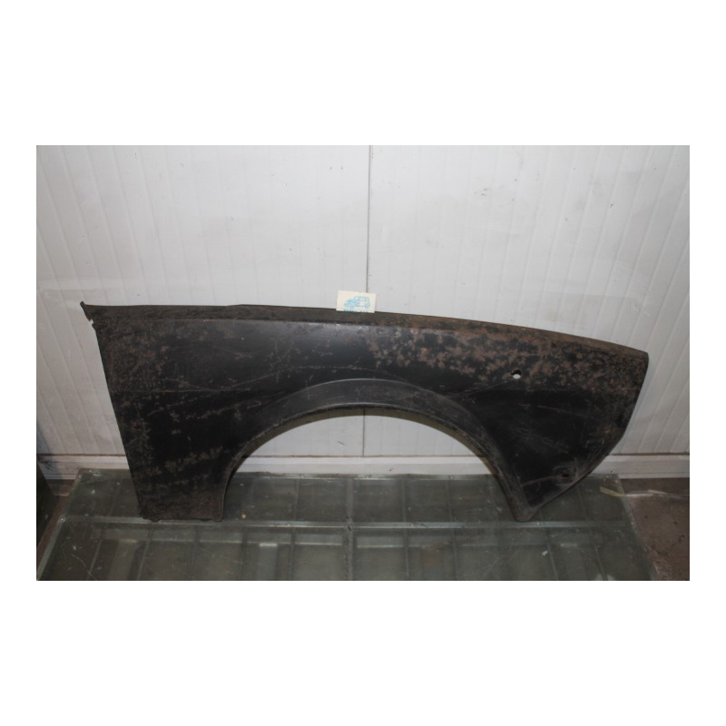 ALFETTA 2000   PARAFANGO ANTERIORE DX