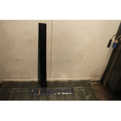 A 112 LEFT DOOR PLASTIC MOLDING