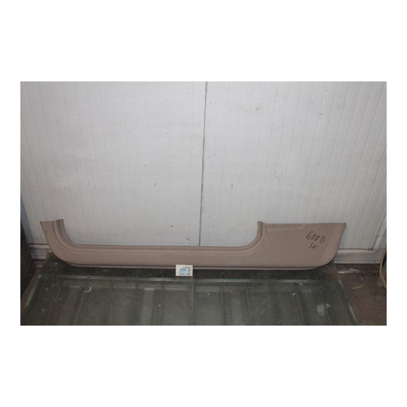600 D  SOTTOPORTA SX TIPO LUNGO