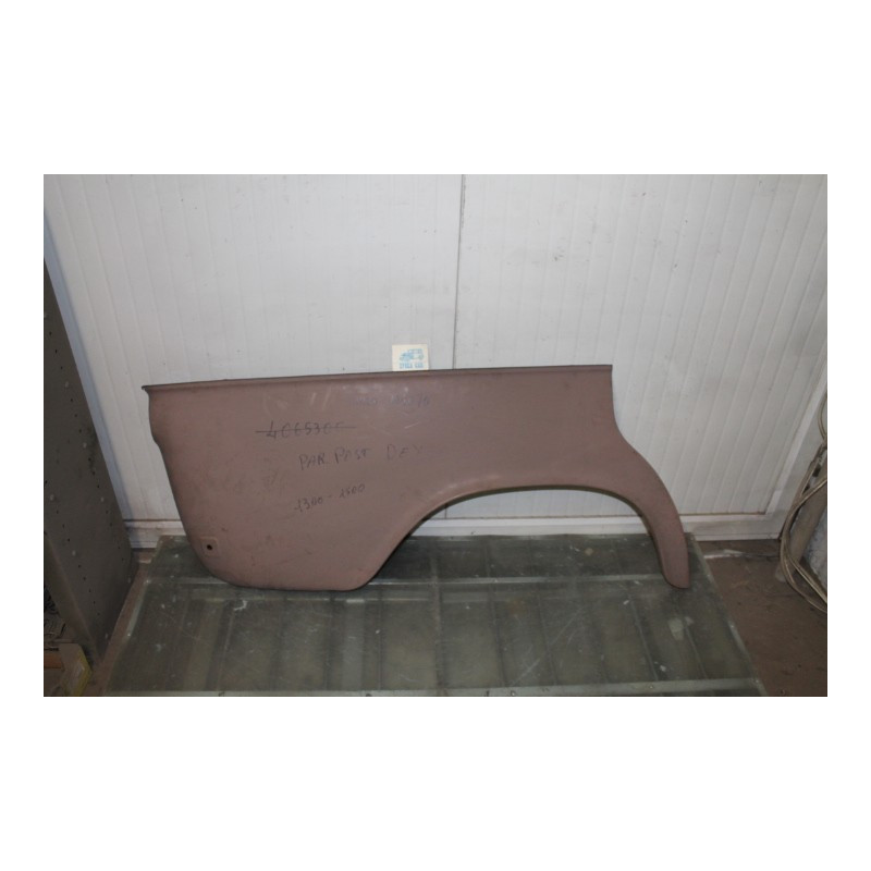 1300/1500  PARAFANGO POSTERIORE DX