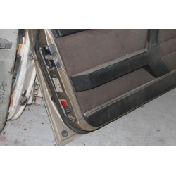 GAMMA BERLINA   USED FRONT LEFT DOOR