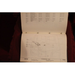 625 N2       CATALOGO PARTI DI RICAMBIO (1° EDIZIONE 1968) buone condizioni