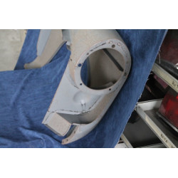 A 40 S   ORIGINAL  LEFT FRONT FENDER   332531 (A LITTLE DENT) 