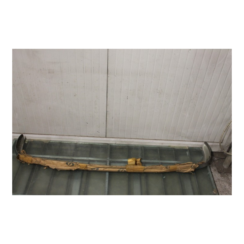 J4  /  J5   PARAURTI ANTERIORE ORIGINALE  33631300